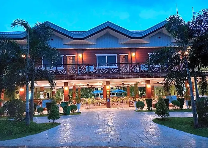 Отель Camotes Tourist 3*